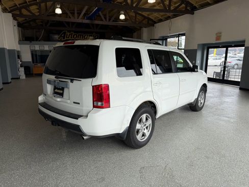 Used 2010 Honda Pilot EX-L image 6