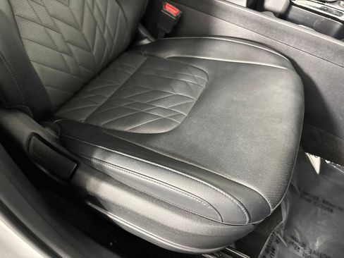 Used 2024 Kia Sportage X-Line w/ X-Line Premium Package AWD/4WD image 32