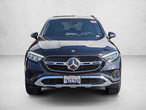 Certified 2026 Mercedes-Benz GLC 300 image 2