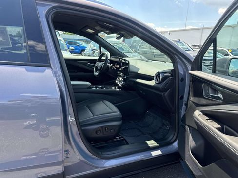 Used 2024 Chevrolet Blazer EV LT AWD/4WD image 15