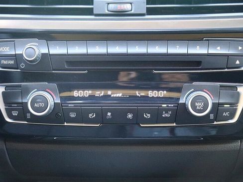 Used 2017 BMW 330i Sedan image 25