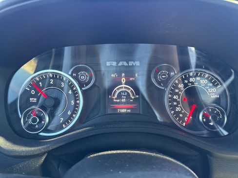 Used 2021 RAM 1500 Big Horn image 9