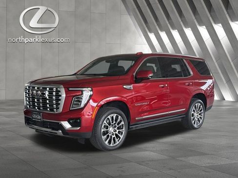 Used 2026 GMC Yukon Denali w/ Sun & Power Step Package RWD image 3
