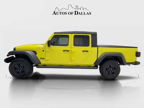 Used 2023 Jeep Gladiator Sport w/ Trailer Tow Package AWD/4WD image 5