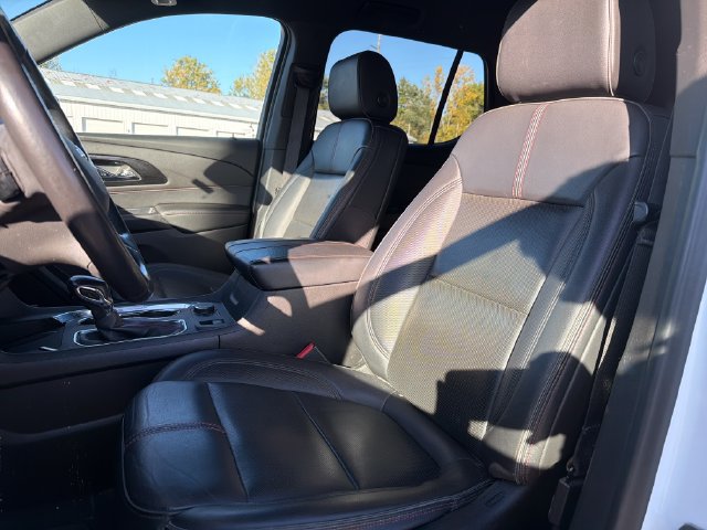 Used 2022 Chevrolet Traverse RS w/ LPO, Floor Liner Package FWD image 12