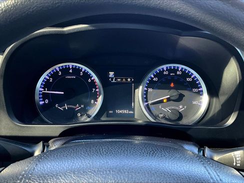 Used 2019 Toyota Highlander LE image 20