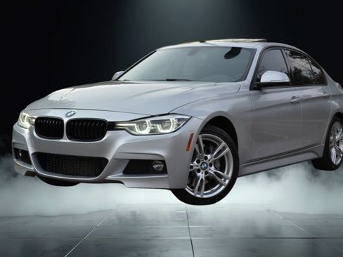 Used 2018 BMW 340i xDrive Sedan w/ Premium Package AWD/4WD image 2