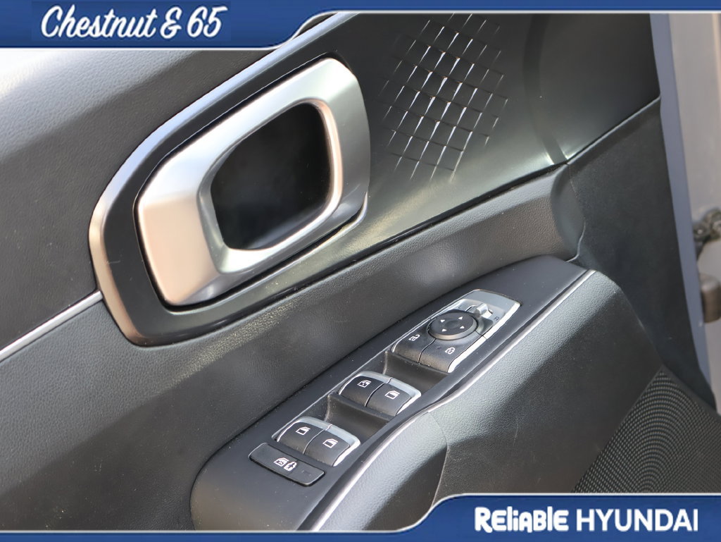 Used 2023 Kia Sorento S w/ Panoramic Sunroof Package FWD image 22