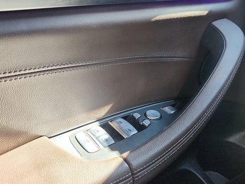 Used 2022 BMW X3 M40i w/ Premium Package image 23