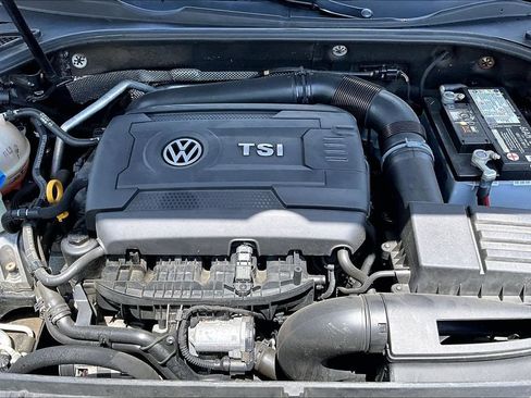 Used 2015 Volkswagen Passat 1.8T Limited Edition FWD image 18