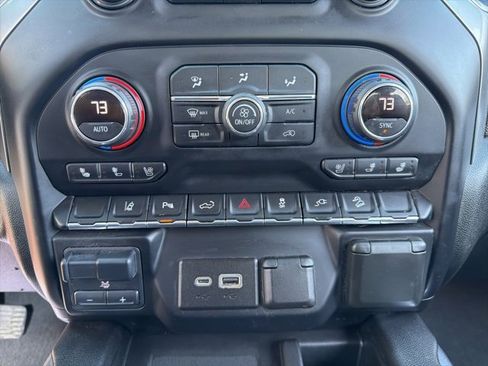 Used 2020 Chevrolet Silverado 2500 LTZ w/ LTZ Premium Package image 34