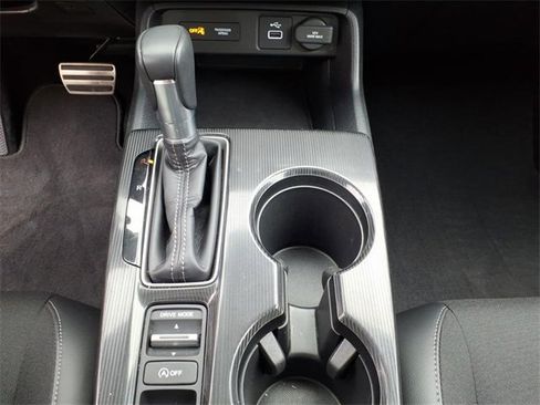 Used 2024 Honda Civic Sport image 11