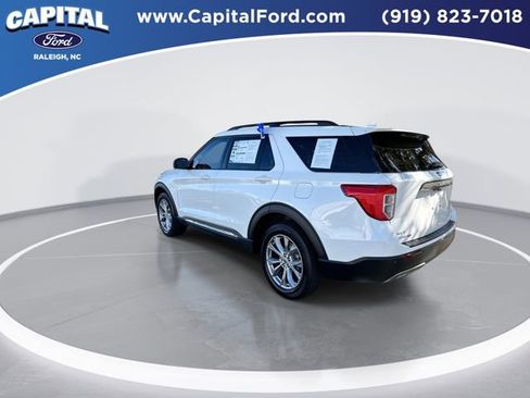 Certified 2022 Ford Explorer XLT w/ Equipment Group 202A image 6
