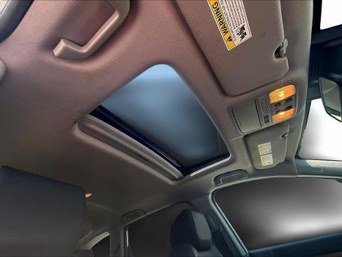 Used 2022 Honda CR-V EX-L image 27