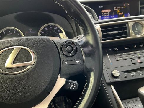 Used 2016 Lexus IS 300 AWD w/ Premium Package image 12