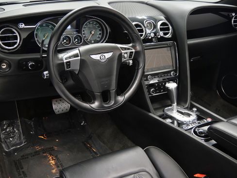 Used 2012 Bentley Continental GT image 30