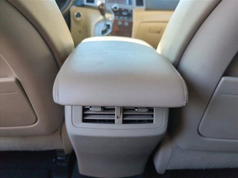Used 2013 Toyota Venza XLE w/ XLE Premium Pkg FWD image 24