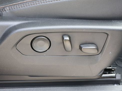 Used 2024 Chevrolet Tahoe High Country RWD image 26
