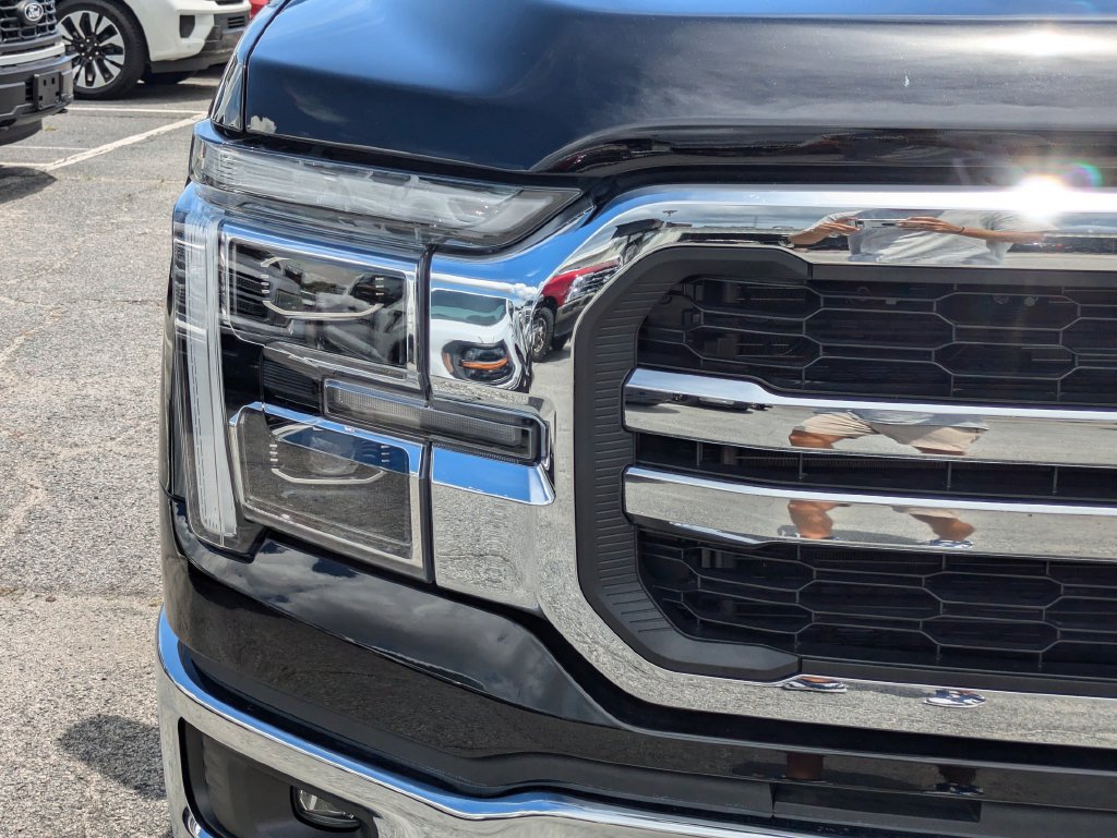 New 2026 Ford F150 Lariat w/ Equipment Group 501A Mid AWD/4WD image 10
