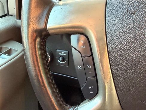 Used 2019 Chevrolet Express 3500 w/ Power Convenience Package RWD image 24