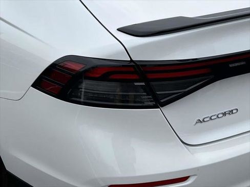 Used 2025 Honda Accord Sport image 11