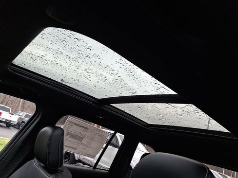 New 2026 Jeep Grand Cherokee Limited image 11