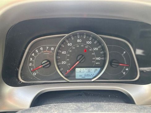 Used 2015 Toyota RAV4 LE FWD image 16