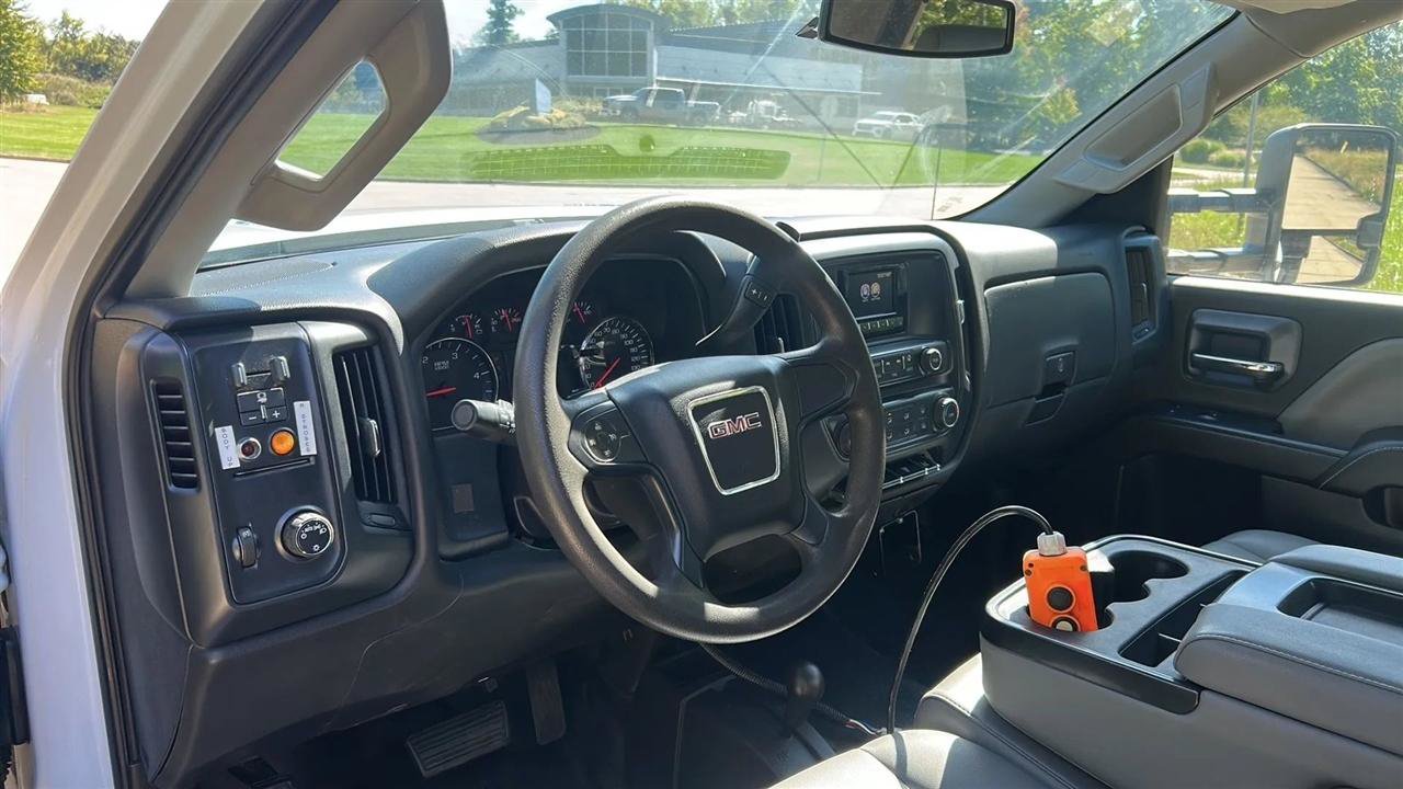 Used 2015 GMC Sierra 3500 4x4 Regular Cab w/ Sierra Convenience Package image 34