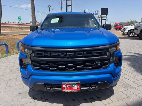 Used 2026 Chevrolet Silverado 1500 Custom w/ Turbomax Blackout Package RWD image 2