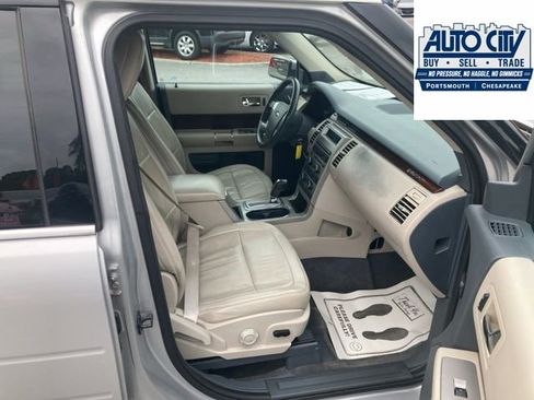 Used 2009 Ford Flex SEL FWD image 40