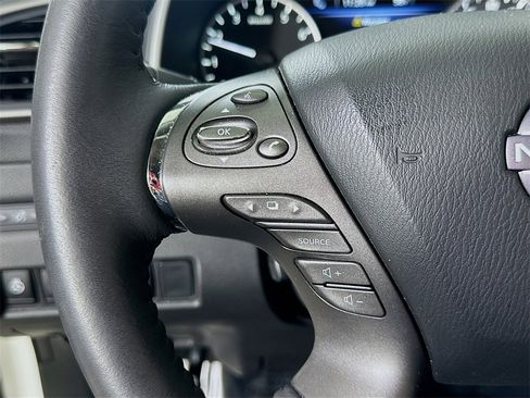 Used 2024 Nissan Murano Platinum w/ Cargo Package image 23