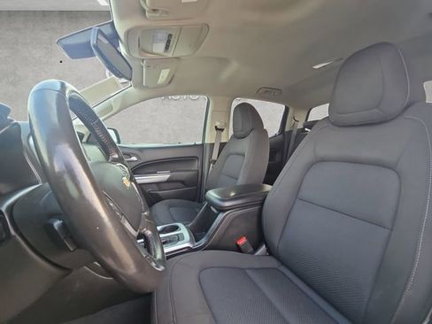 Used 2021 Chevrolet Colorado LT w/ LT Convenience Package image 19