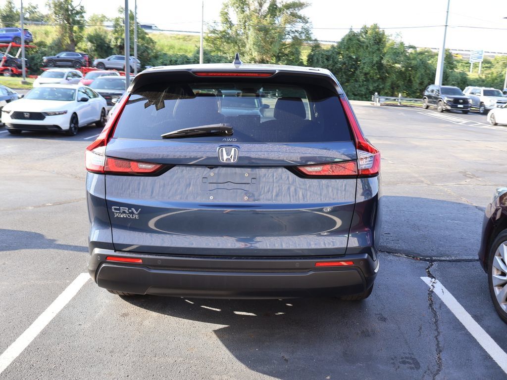Used 2024 Honda CR-V EX-L image 6