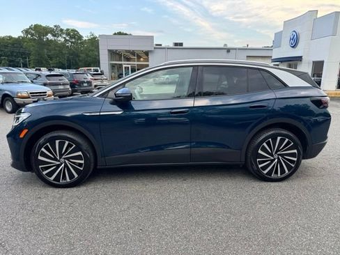 Used 2023 Volkswagen ID.4 Pro S Plus AWD/4WD image 8