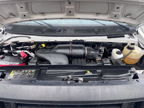 Used 2010 Ford E-150 and Econoline 150 image 19