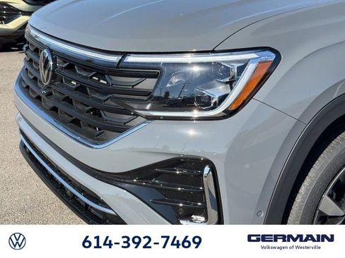 New 2026 Volkswagen Atlas Cross Sport SEL Premium R-Line AWD/4WD image 14