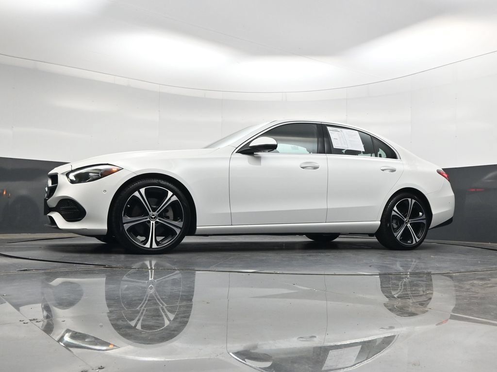 Used 2025 Mercedes-Benz C 300 Sedan image 46
