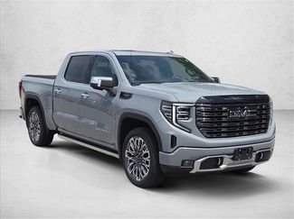 Used 2025 GMC Sierra 1500 Denali Ultimate AWD/4WD video 3