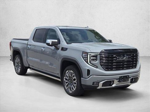 Used 2025 GMC Sierra 1500 Denali Ultimate AWD/4WD image 3