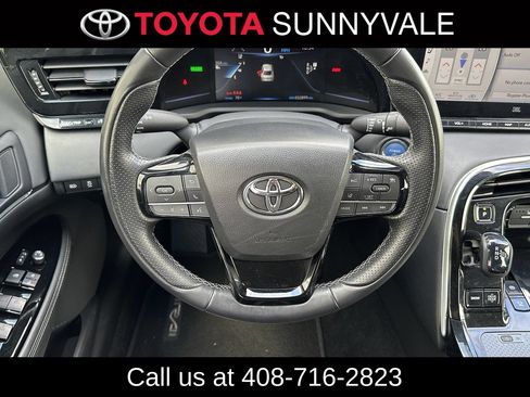Certified 2022 Toyota Mirai w/ Advanced Technology Package RWD image 4