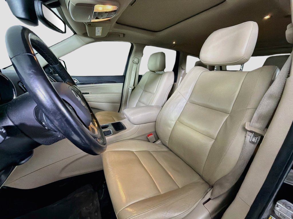 Used 2020 Jeep Grand Cherokee Limited w/ Premium Lighting Group RWD image 14