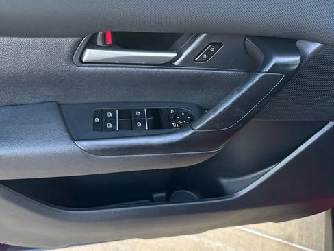 Certified 2025 MAZDA CX-50 AWD 2.5 S w/ Preferred Package image 9