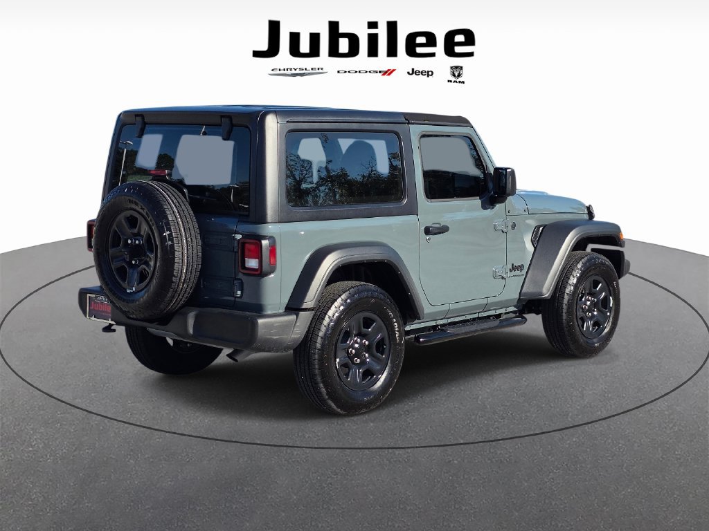 Used 2026 Jeep Wrangler Sport AWD/4WD image 5