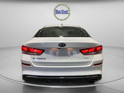 Used 2019 Kia Optima LX FWD image 3
