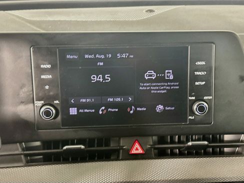 Used 2025 Kia Sportage LX AWD/4WD image 19