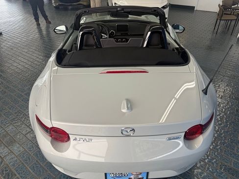 Used 2016 MAZDA MX-5 Miata Grand Touring image 13