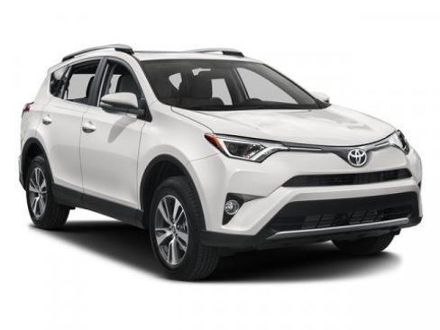 Used 2017 Toyota RAV4 XLE w/ Carpet Mat Package FWD image 6