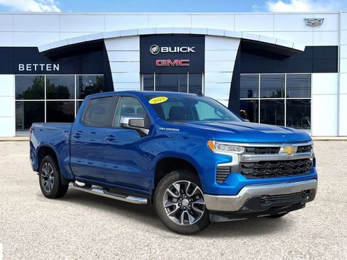 Used 2023 Chevrolet Silverado 1500 LT image 1