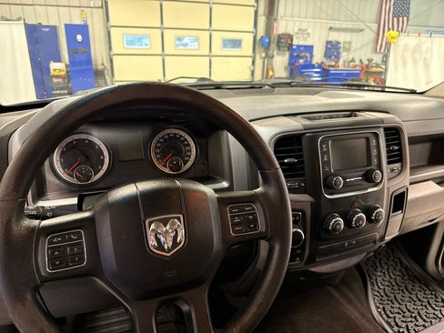 Used 2017 RAM 1500 Express w/ Black Ram 1500 Express Group AWD/4WD image 11