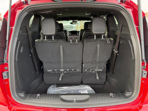 New 2026 Chrysler Pacifica Select AWD/4WD image 6